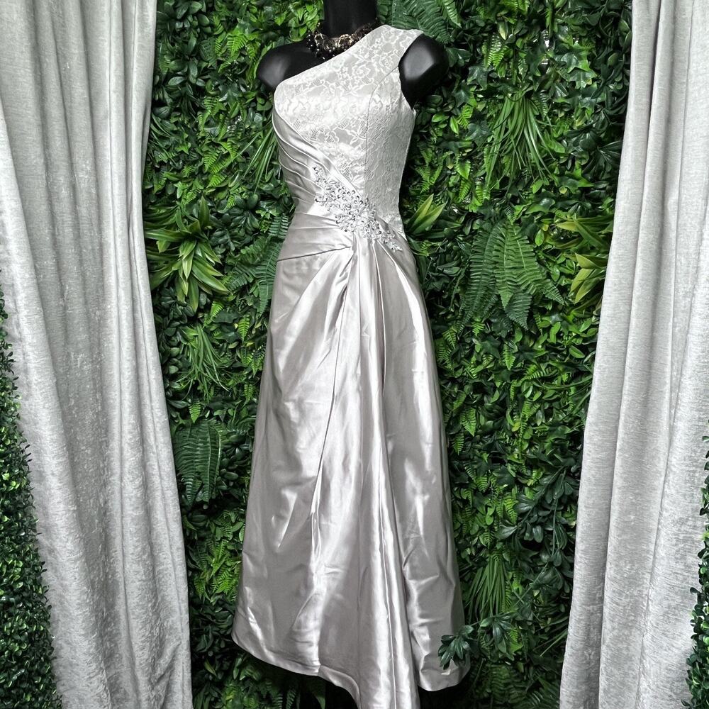 LAN TING BRIDE Dress Women 2 Silver One Shoulder Sequin Pleated Lace Gown 2572